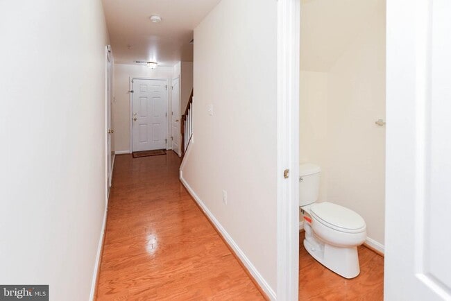 Building Photo - 2713 Yancey Ln