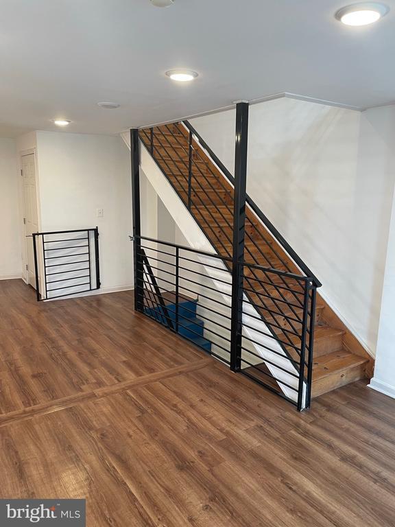 Building Photo - 5229 Westminster Ave