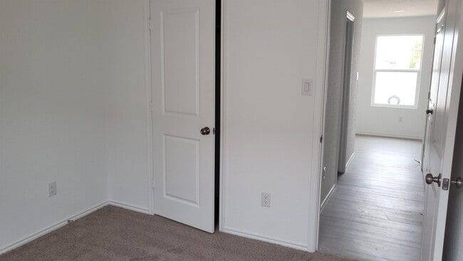 Building Photo - 5911 Coahulia Rdg