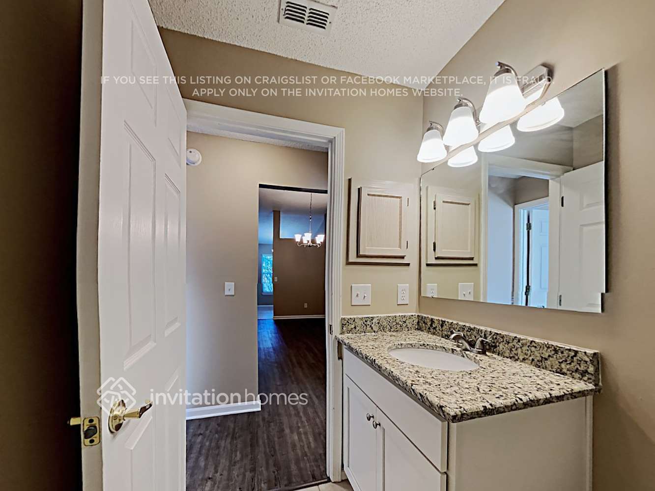 Building Photo - 1927 Harbor Island Dr