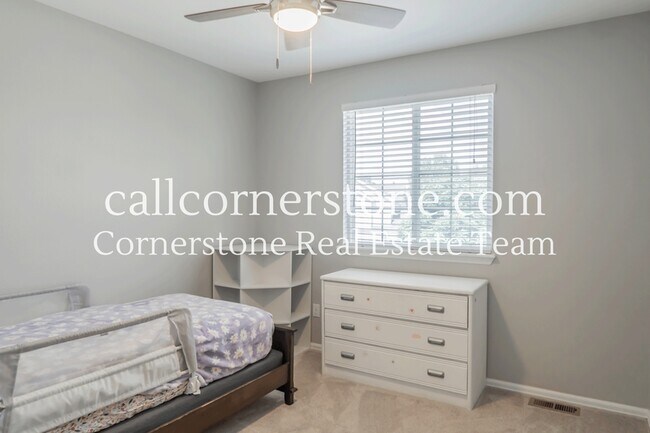 Building Photo - 5251 Lone Star Pl