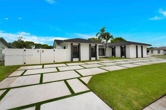 Building Photo - 5140 N 37th St