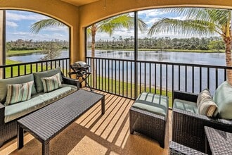 Building Photo - Available for immediate occupancy - 2BR/2BA Furnished Annual Condo available in Treviso Bay with ...