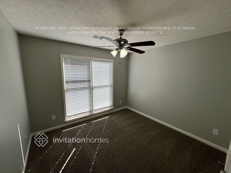 Building Photo - 3201 Beuhlah Way SE