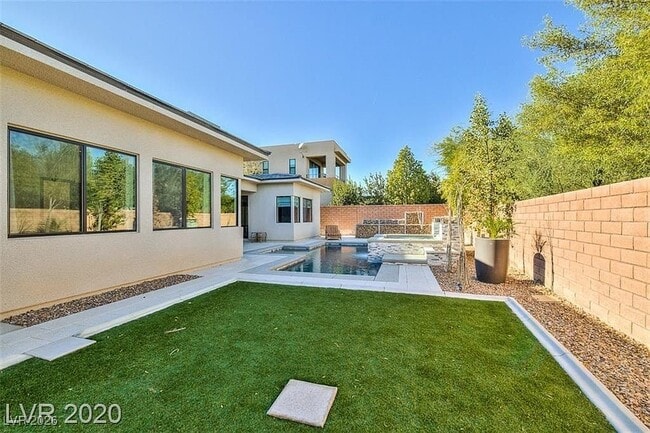 Building Photo - 54 Coralwood Dr