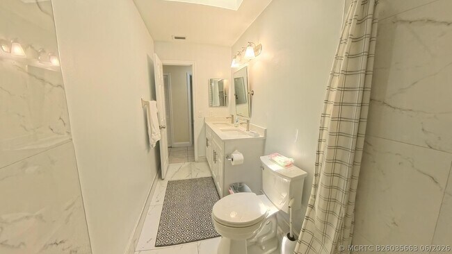 Building Photo - 13484 Jonquil Ct