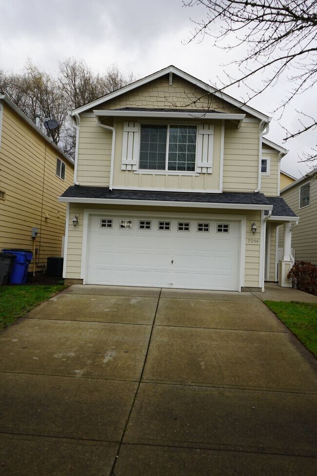 Building Photo - 7014 NE 55th St