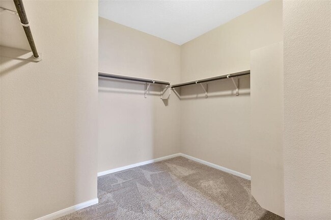 Building Photo - 510 Sabina Dr