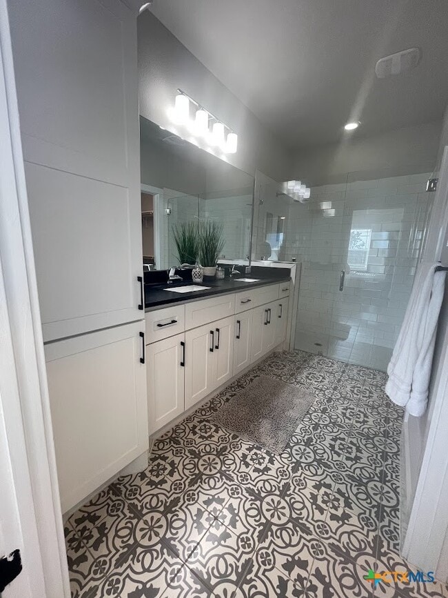 Building Photo - 1220 Diamondhead Dr