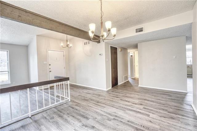 Building Photo - 3201 Willow Bend Ct