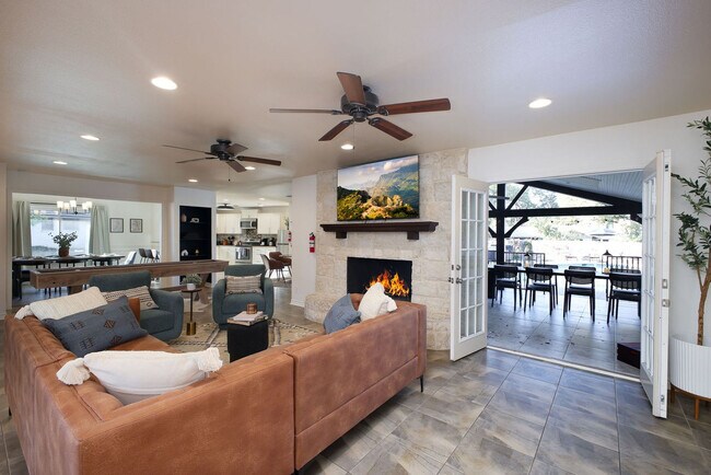 Building Photo - 107 Wickford Way