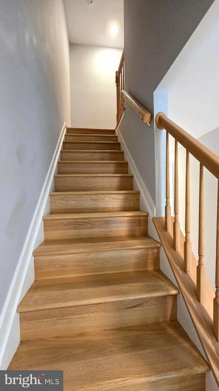 Building Photo - 5987 Clerkenwell Ct