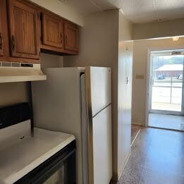 Building Photo - 898 Duss Ave