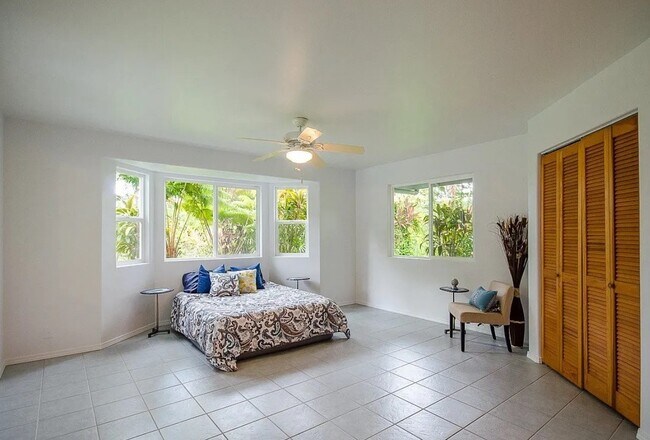 Building Photo - 15-1484 27th Avenue