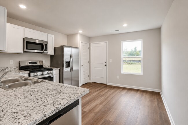 Building Photo - 817 Ashford Dr