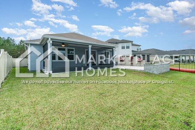 Building Photo - 11033 Stapleton Dr