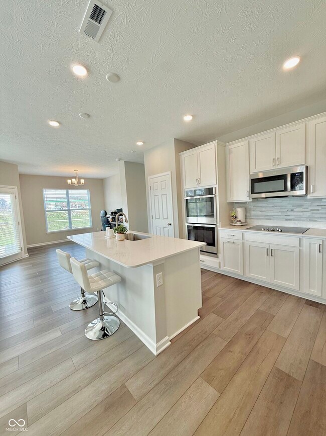 Building Photo - 6608 Ferguson Dr