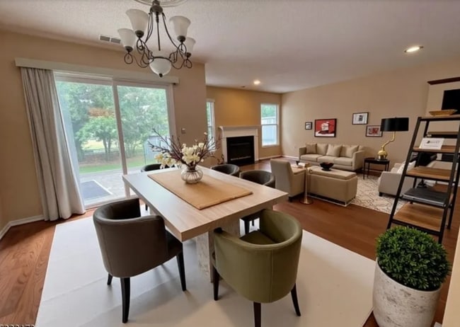 Building Photo - 214 Manahan Ct