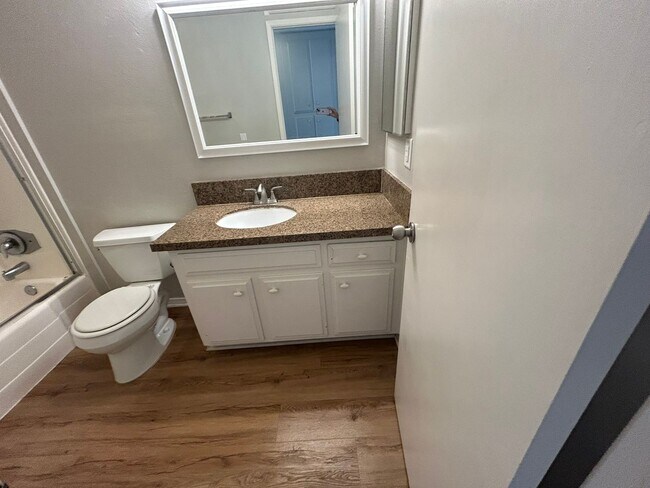 Building Photo - Just steps from the beach – enjoy ocean vi...