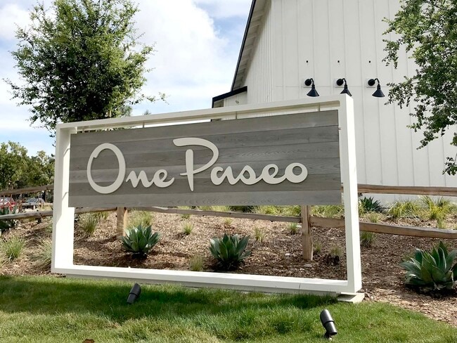 Building Photo - 3887 Pell Pl