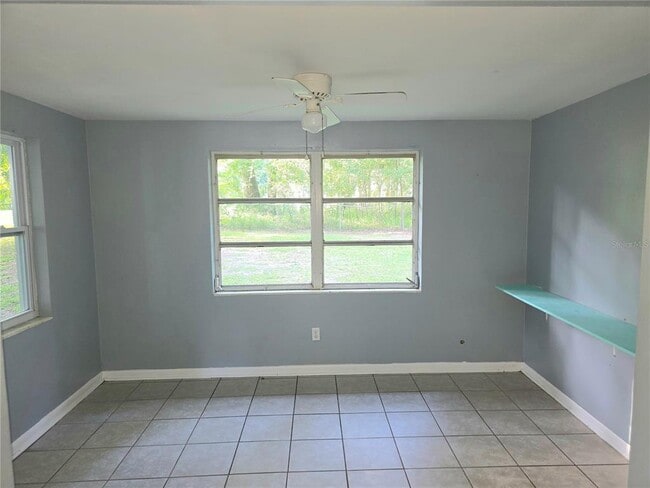 Building Photo - 3720 NE 3rd St