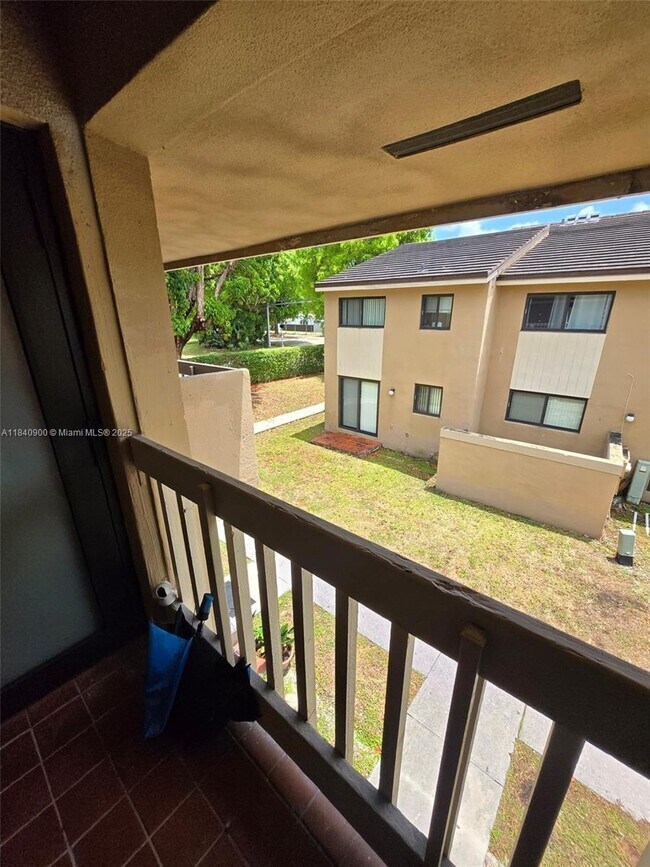 Building Photo - 15415 SW 80th St