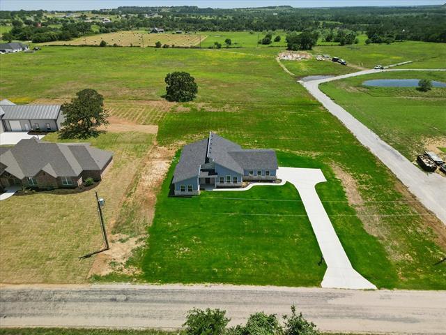 Building Photo - 732 County Rd 3424
