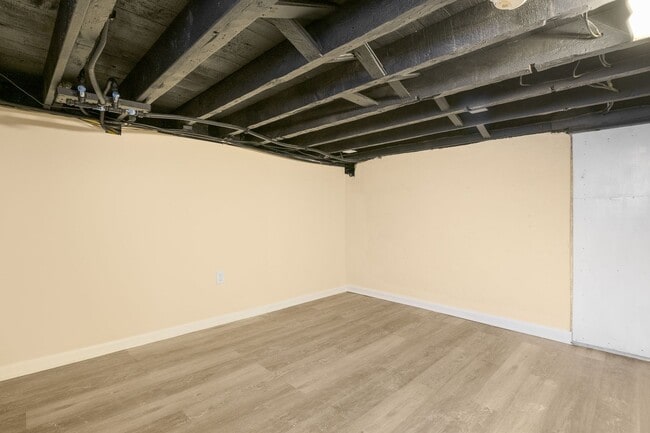 Building Photo - Spacious 2BR/2.5BA Townhome with Finished Basement & Extra Storage