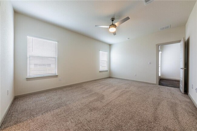 Building Photo - 4613 Oxgang Dr