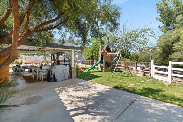 Building Photo - 21250 Cielo Vista Way