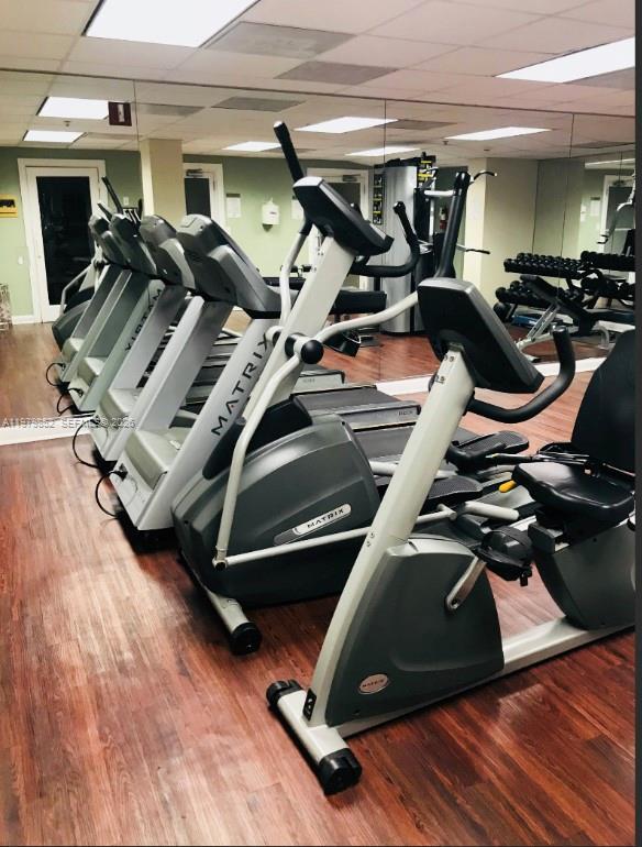 Building Photo - 2951 S Bayshore Dr