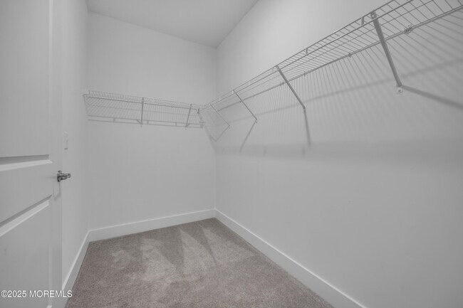 Building Photo - 28311 Radford Ct