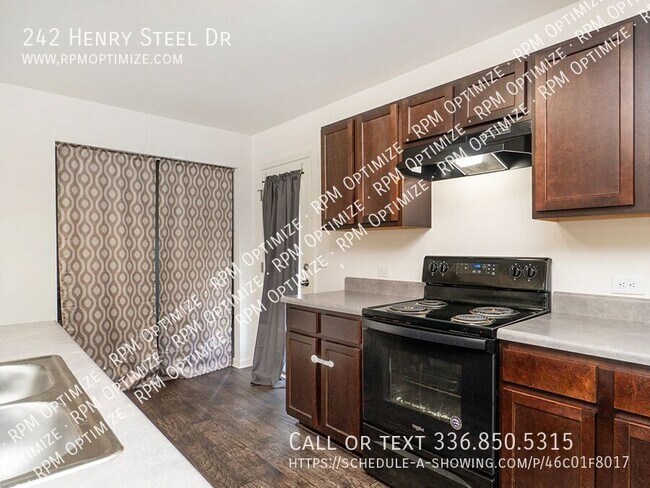 Building Photo - 242 Henry Steel Dr