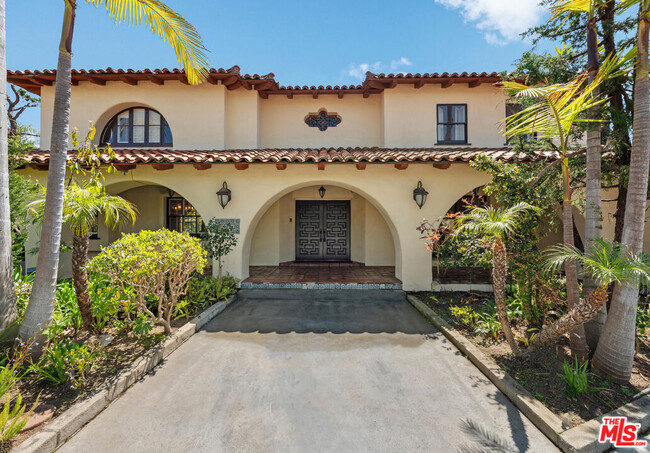 Primary Photo - 324 Marguerita Ave
