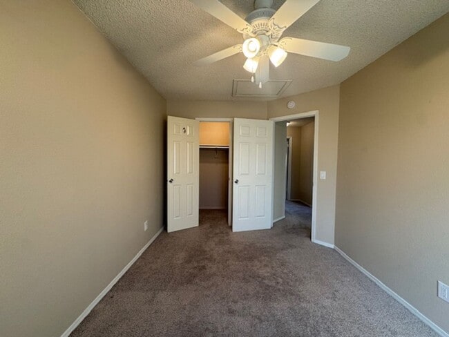 Building Photo - 3540 Cranswood Way