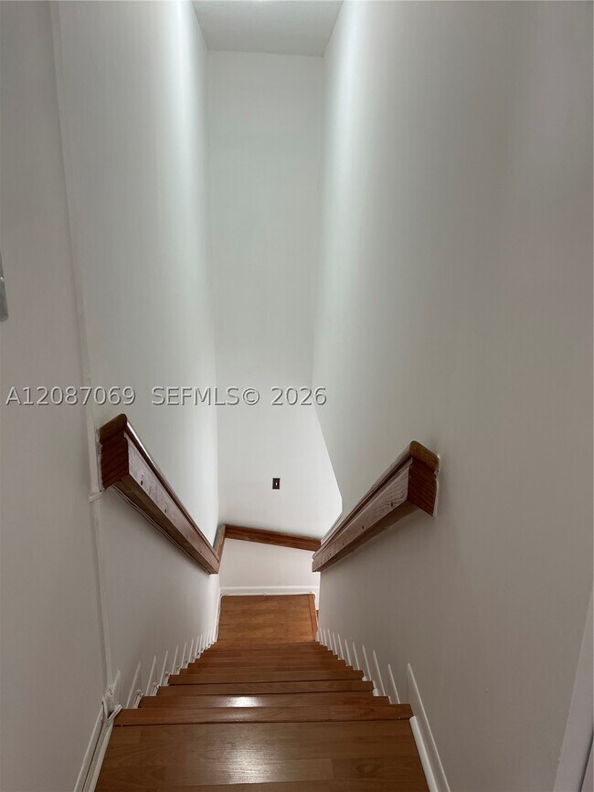 Building Photo - 1153 NW 123rd Pl