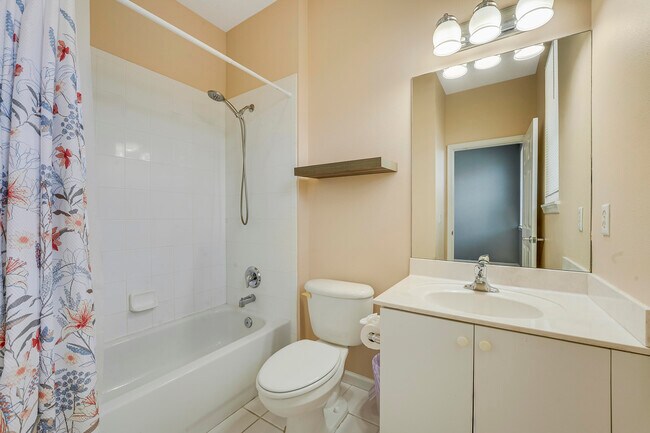 Building Photo - 157 Cat Rock Ln