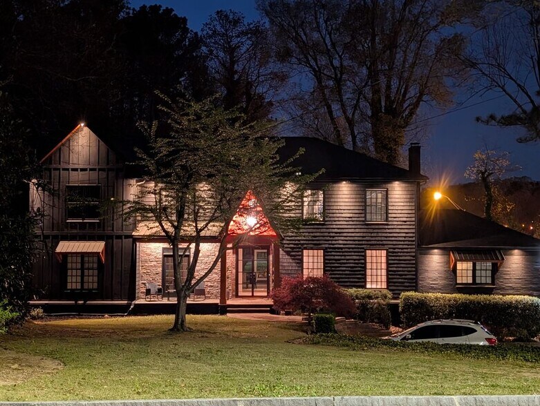 Building Photo - 1219 Moores Mill Rd NW