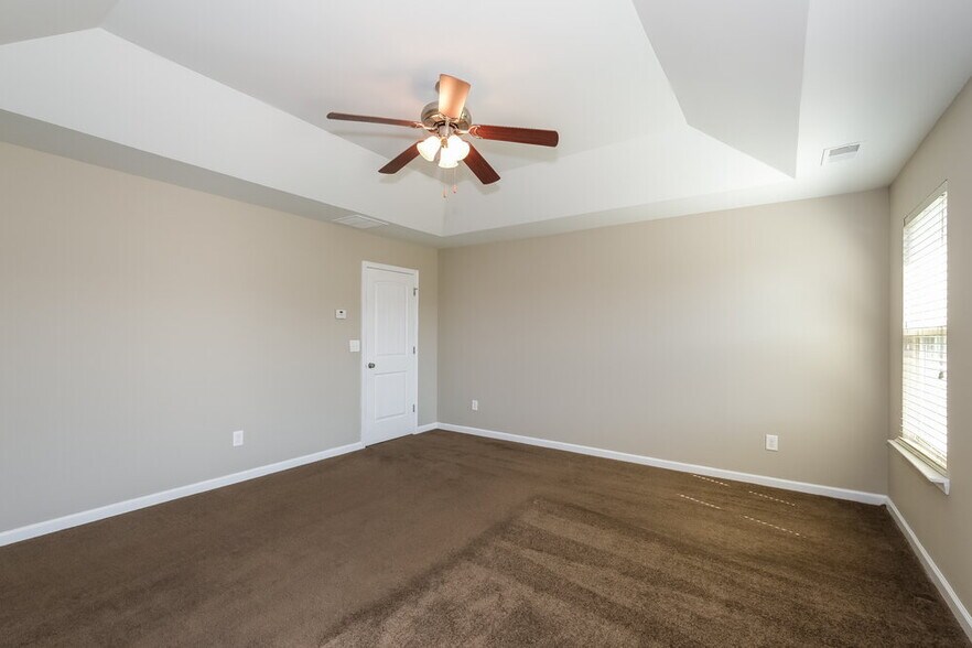 Building Photo - 244 Bandelier Cir