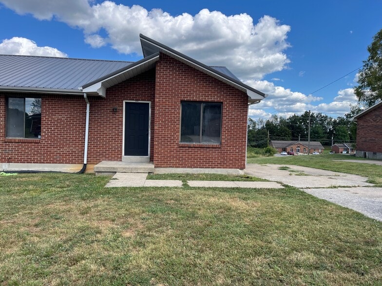 Building Photo - 1709 Cliff Ridge Ct