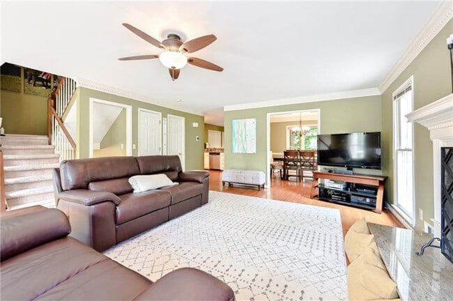 Building Photo - 8903 Carroll Manor Dr