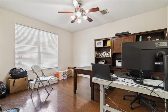 Building Photo - 10543 Highland Ridge Rd