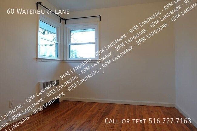 Building Photo - 60 Waterbury Ln