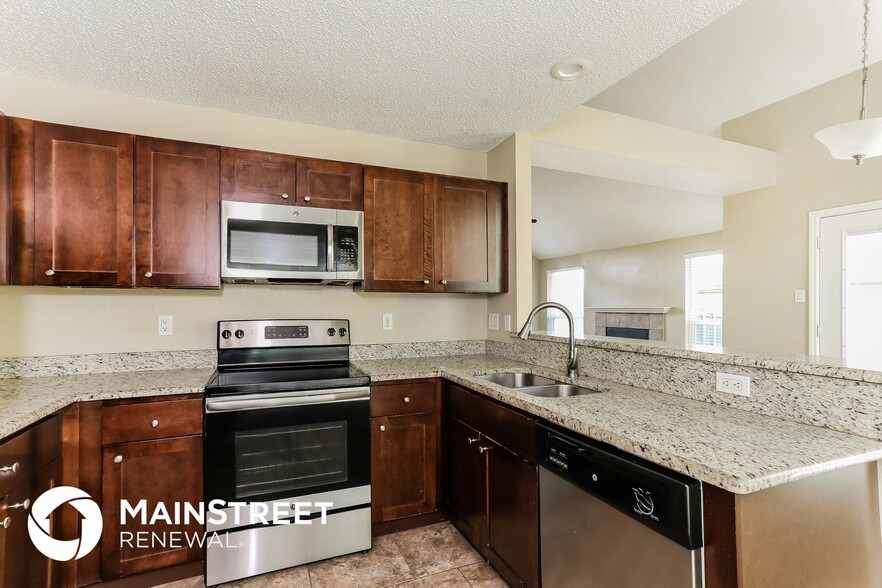 Building Photo - 908 Galaxy Dr