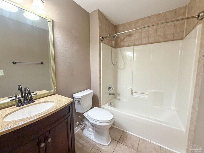 Building Photo - 3977 High Bridge Dr