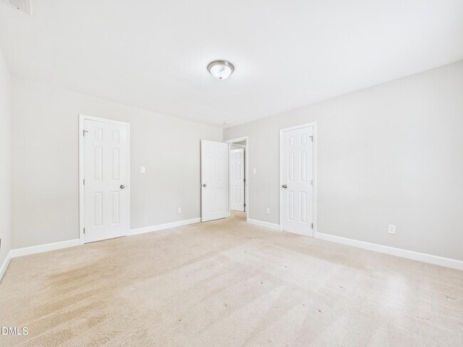 Building Photo - 3516 Casine Ct