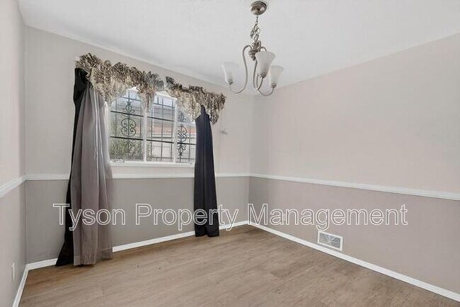 Building Photo - 6701 Zimmerman Ave NE