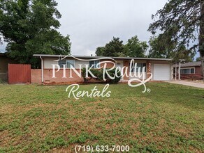 Building Photo - 123 Amherst St