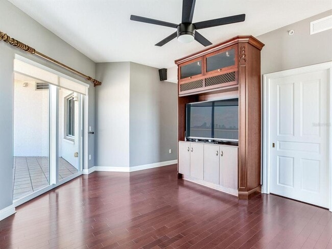 Building Photo - 3507 Bayshore Blvd