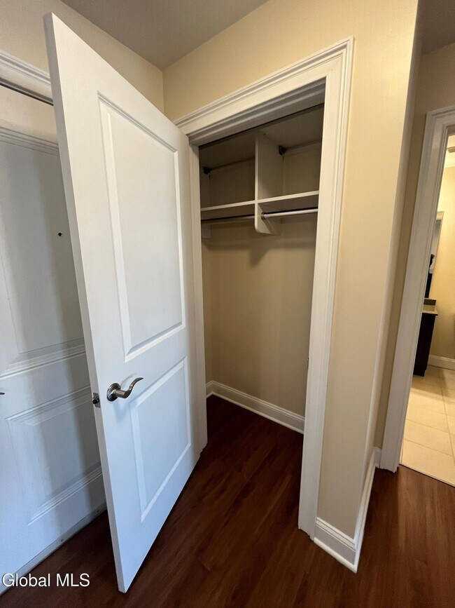 Building Photo - 74 Weibel Ave